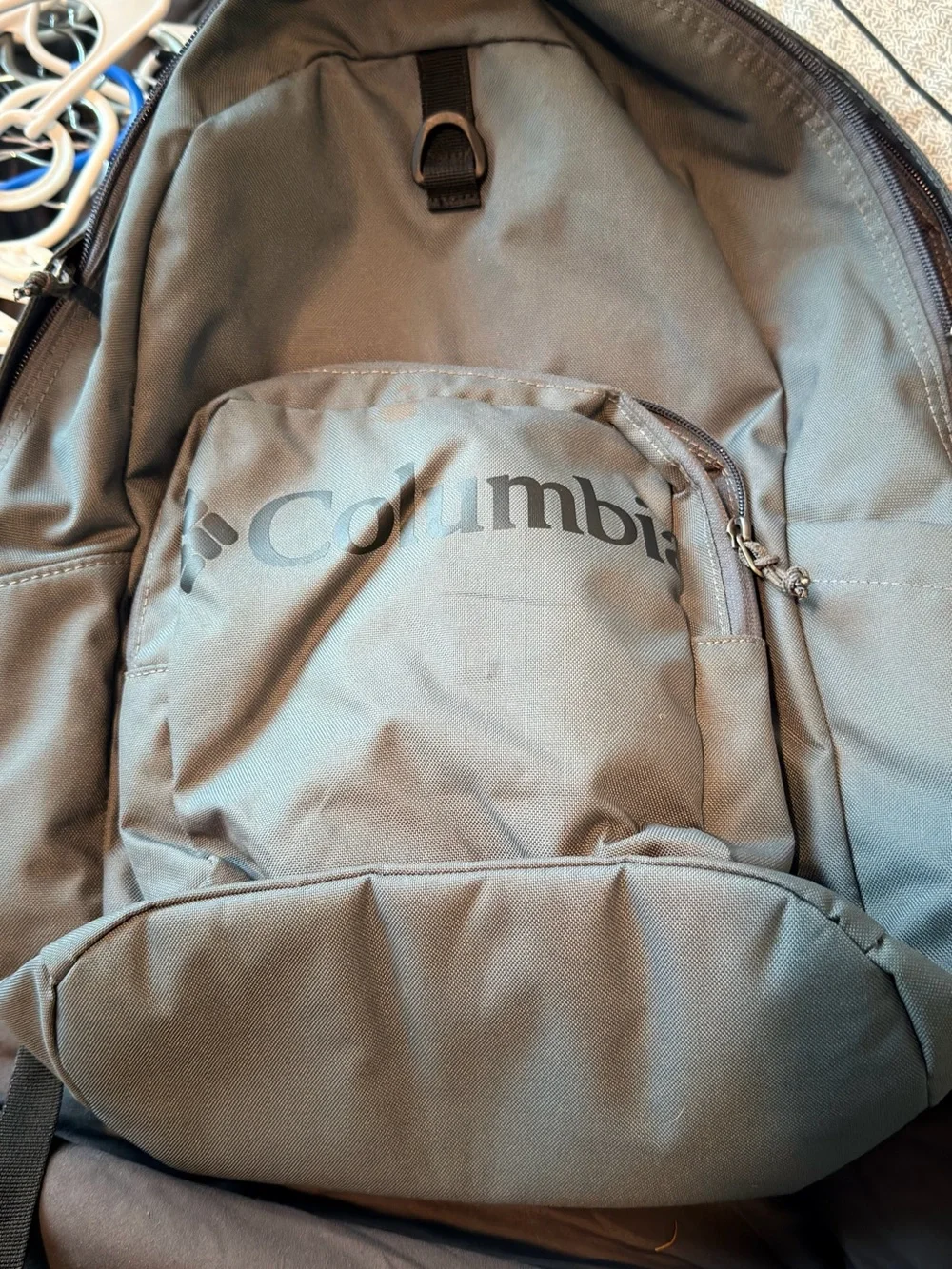 Columbia Men's Gray Everyday Travel Backpack